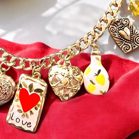 Gold toned charm necklace Love potion charms Lemons Hearts Tulips beautiful - Picture 3 of 17